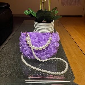 Woman faux pearls purse , 3 ways to wearing it !